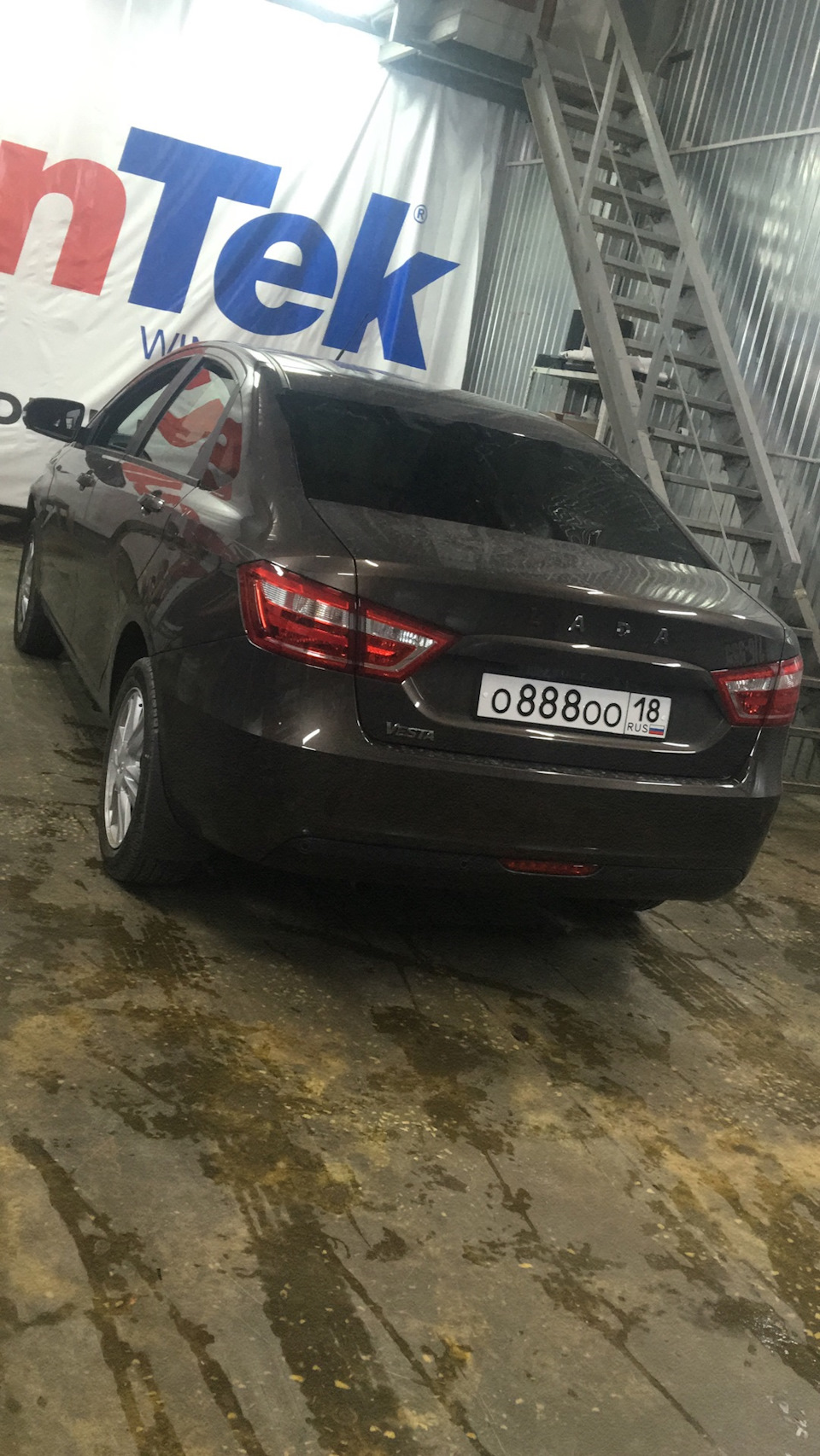 В процессе — Lada Vesta (1G)