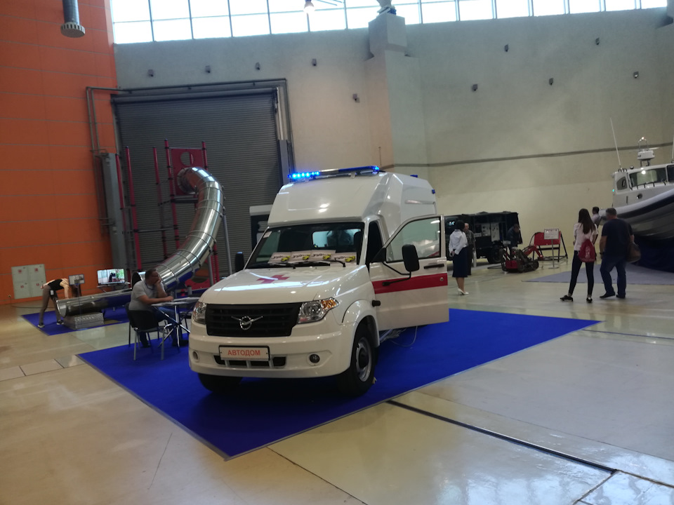 Полировка фар (вскрытие лаком) — Honda Accord (6G), 2 л, 2000 года ...