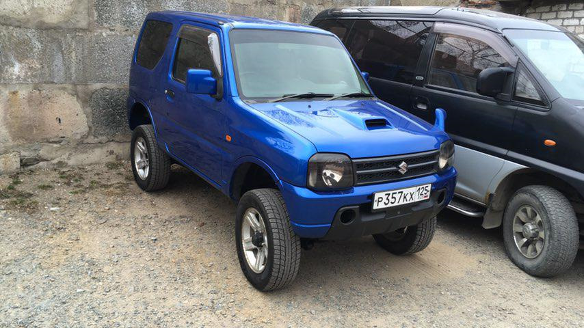 Suzuki Jimny 0 7