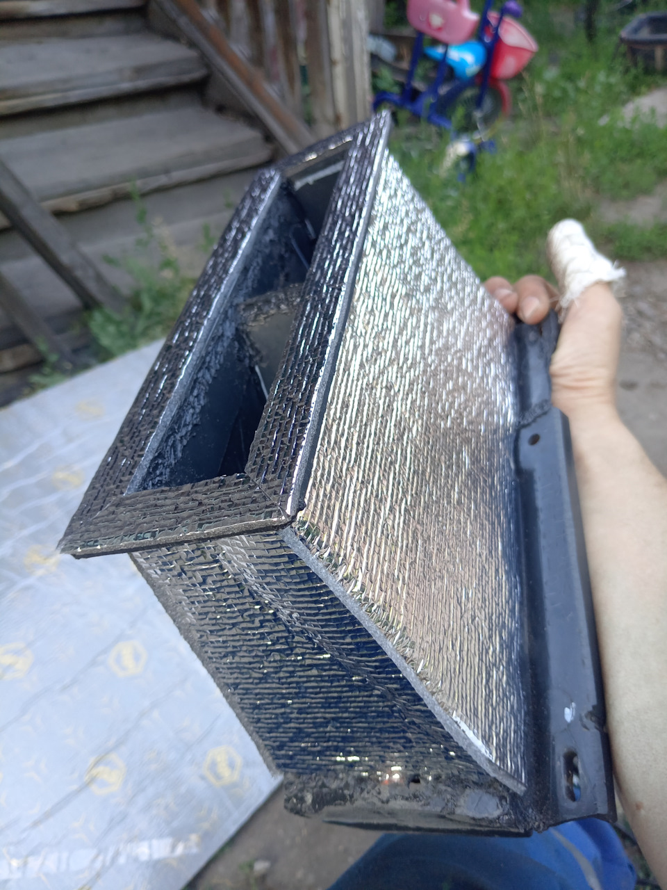 И с зади — Lada 2120 Надежда