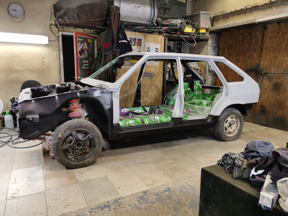 Антикоррозийная обработка днища и кузова 2109 — Lada 21093, 1,5 л, 1995 ...