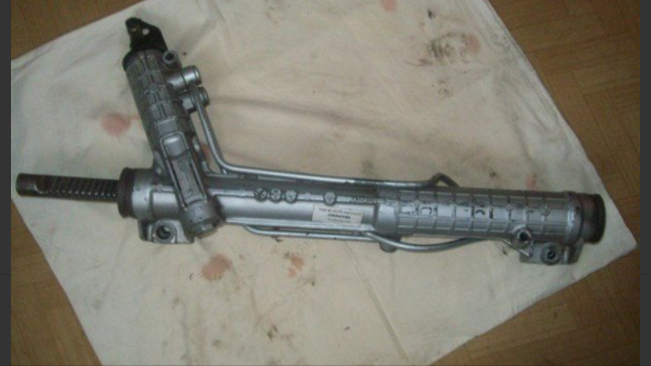 Рулевая рейка бмв е65. Рулевой редуктор BMW e39. Рулевая рейка БМВ е34. Рулевая рейка БМВ х5 е53 с сервотроником. Сервотроник рулевой рейки БМВ е39.