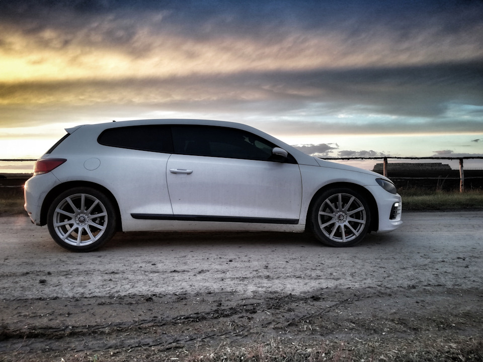 VW Scirocco drive2