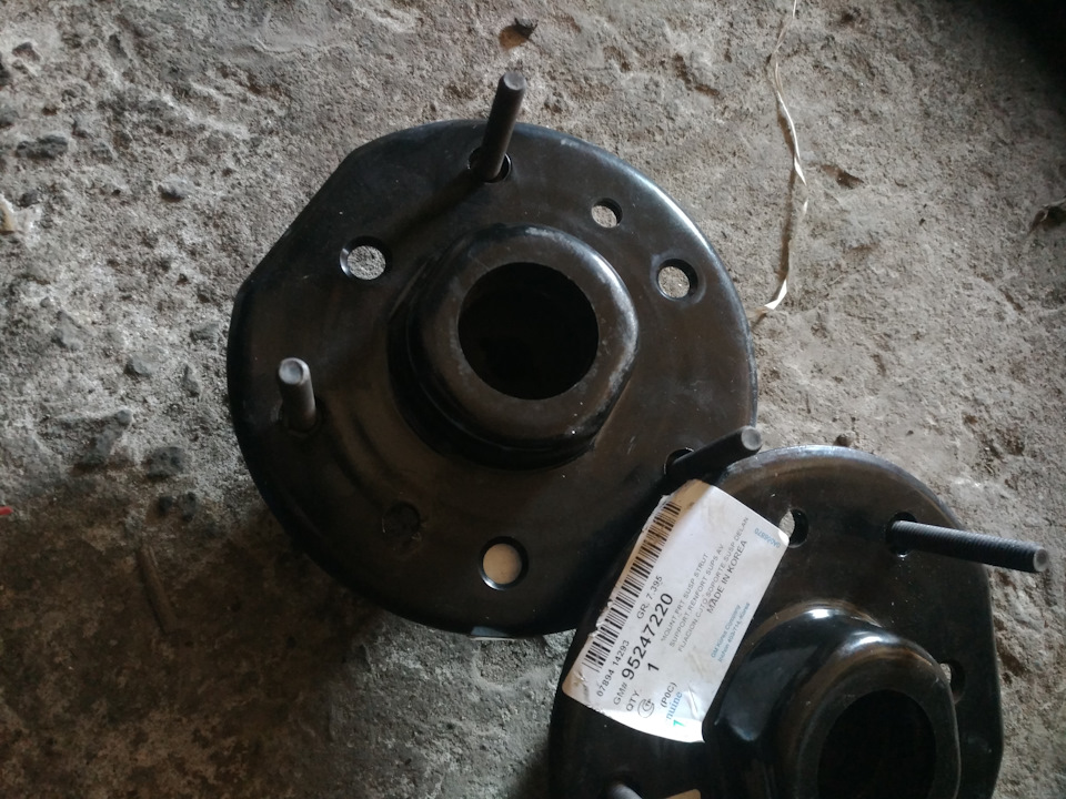 95247220 Крышка амортизатора GM | Запчасти на DRIVE2