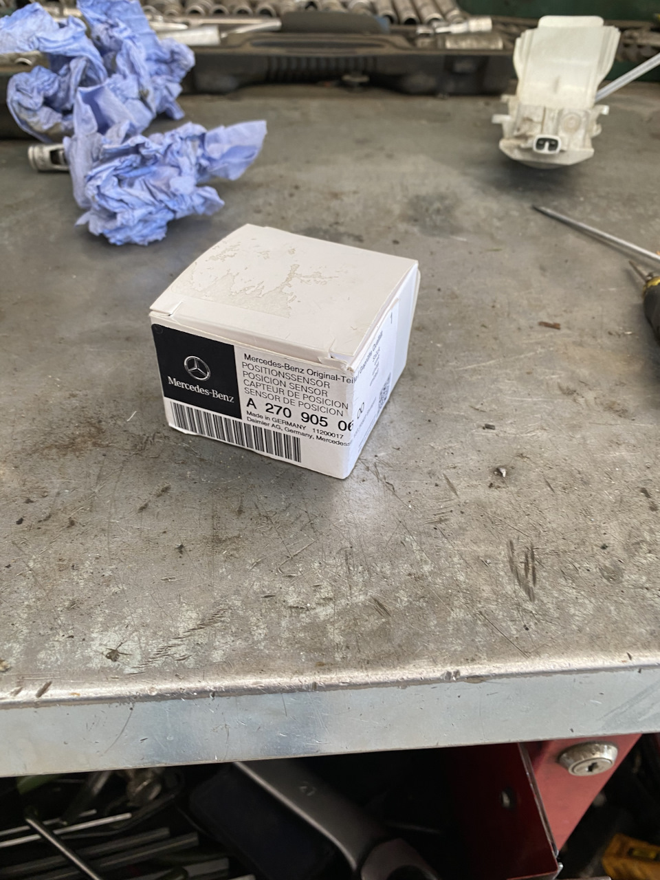 Поменял датчик коленвала — Mercedes-Benz C-class (W204), 1,6 л, 2013 ...