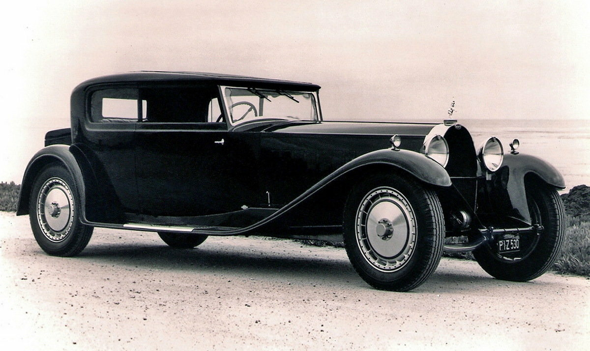 Автомобили xx века. Bugatti Type 41 Royale Kellner Coupe. Bugatti Type 41 Royale Kellner Coupe 1931. Бугатти Type 41 Royale. Bugatti Type 41 Royale Coupe by Kellner 1931 года.