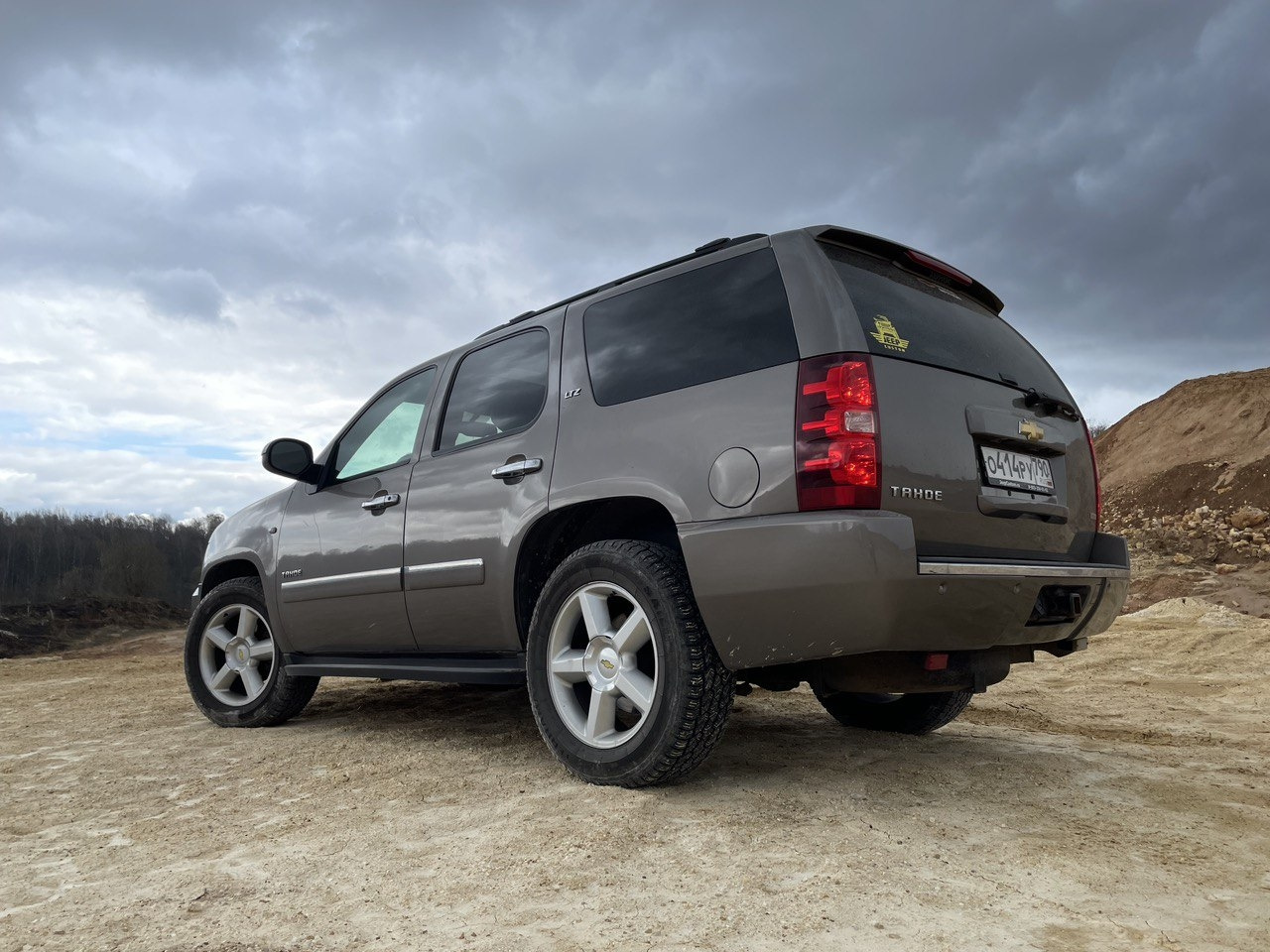 Chevrolet Tahoe gmt900 антихром