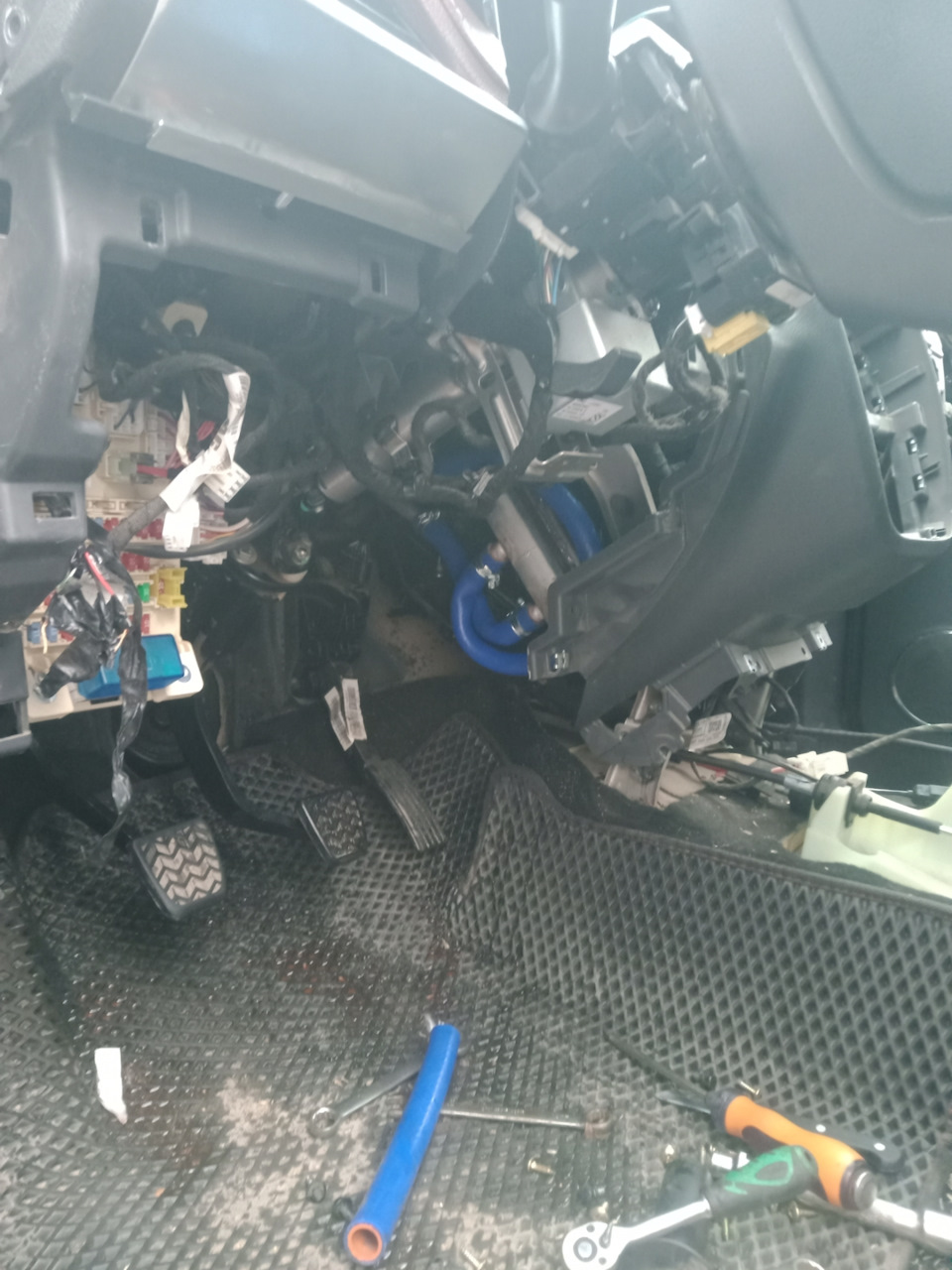 Печка дует холодом с правой стороны, переделка. — JAC T6, 2 л, 2021 ...