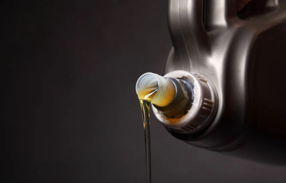 1. Кто какое масло льет в VOLVO? — Volvo XC60 (2G), 2 л, 2019 года ...