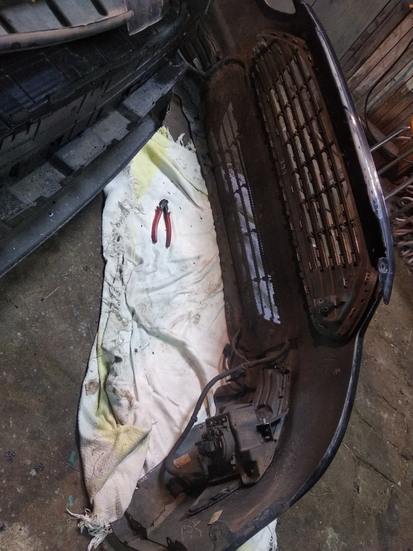 Замена ламп света (габариты, ближний, противотуманки.) — Ford Fusion ...