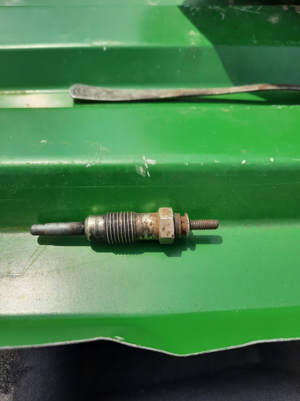 Свечи нака BOSCH (свеча накаливания!\\ Ford Mondeo/Fiesta/Escort 1.8D/TD ...