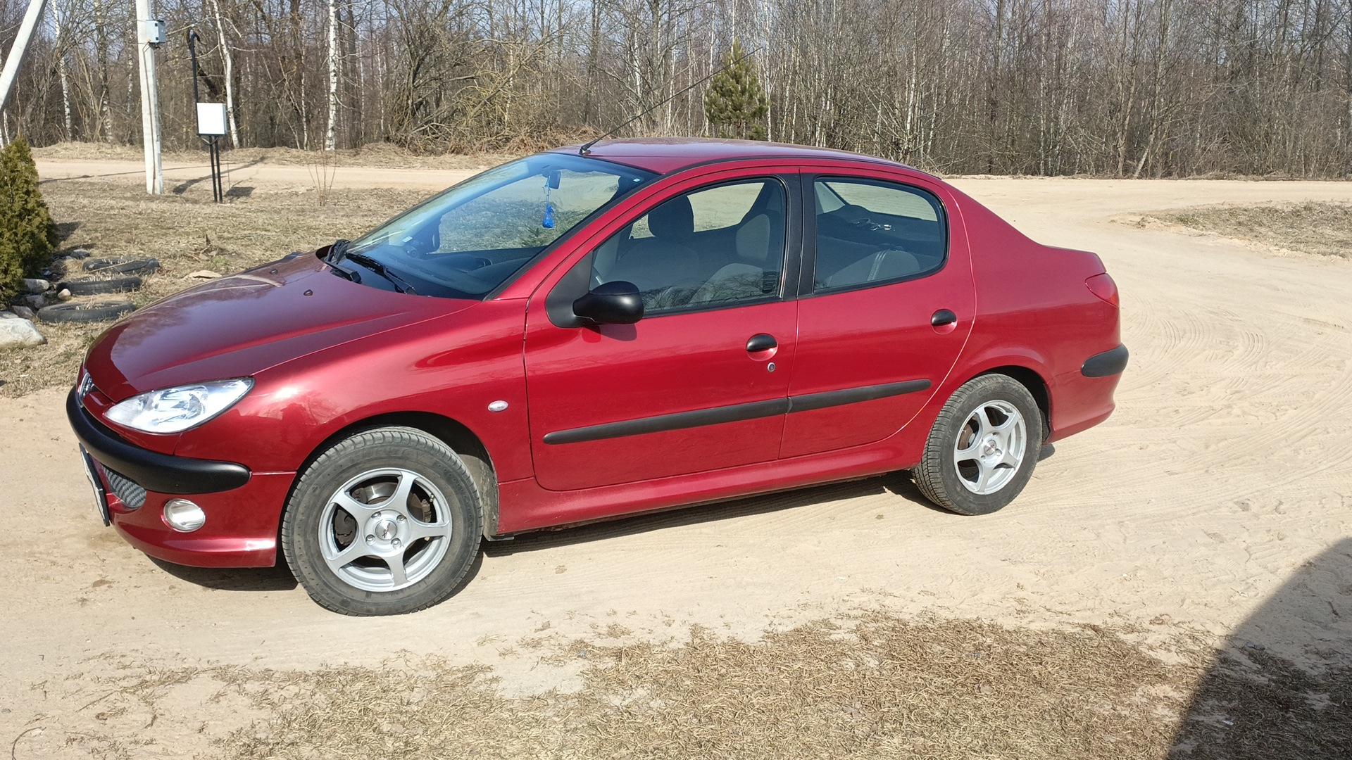 Peugeot 206 Sedan 1.4 бензиновый 2010 | на DRIVE2