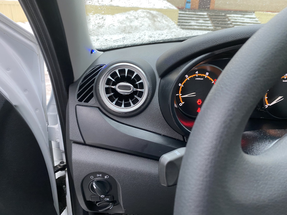 Сопло вентиляции в стиле AMG — Lada Гранта Лифтбек (2G), 1,6 л, 2023 ...