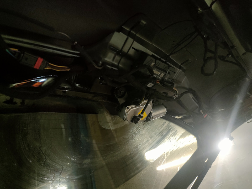 Фото в бортжурнале Volkswagen Touareg (2G)