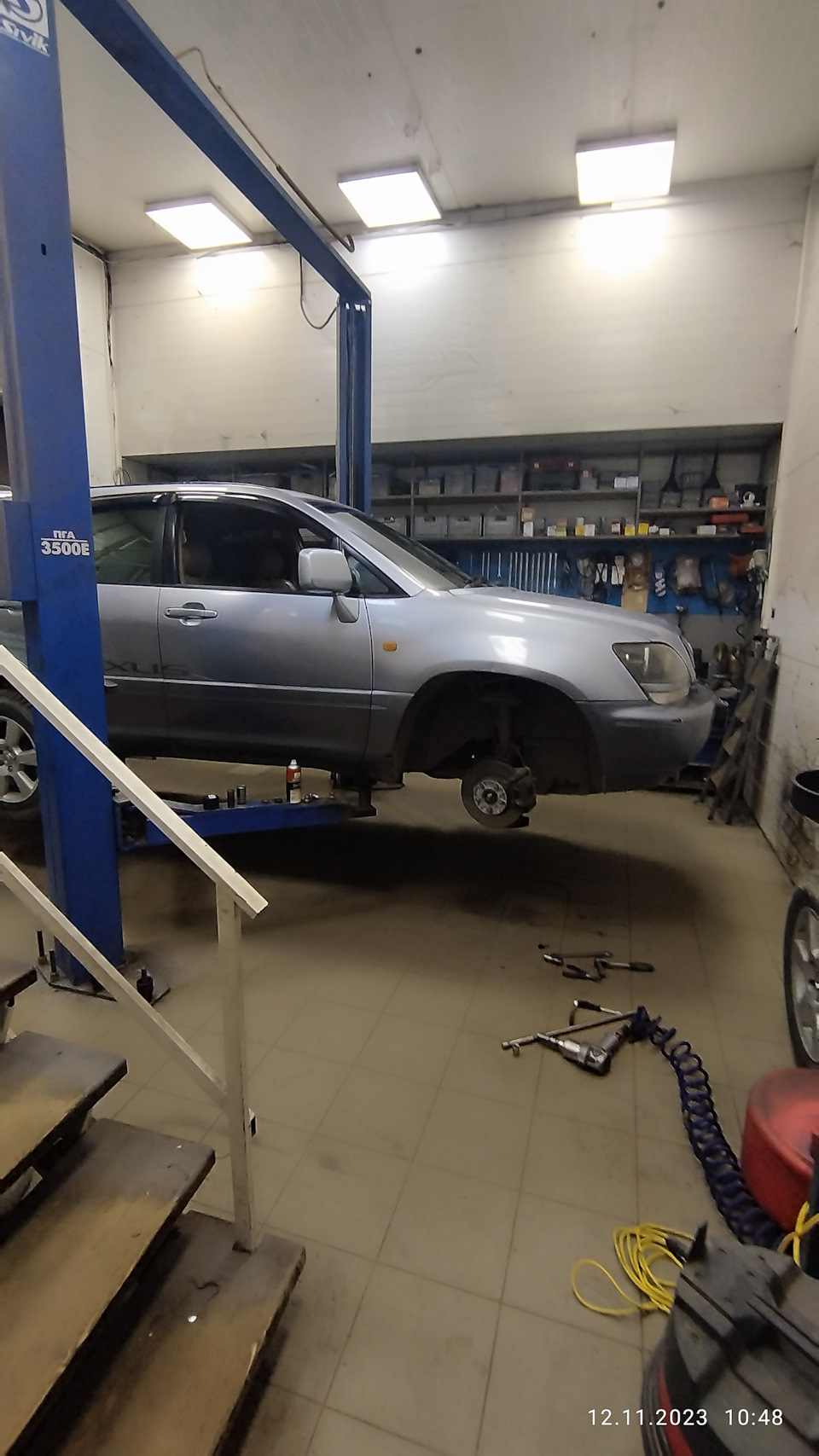 Запись #16. Замена правого подшипника ступицы — Toyota Harrier (1G), 3 ...