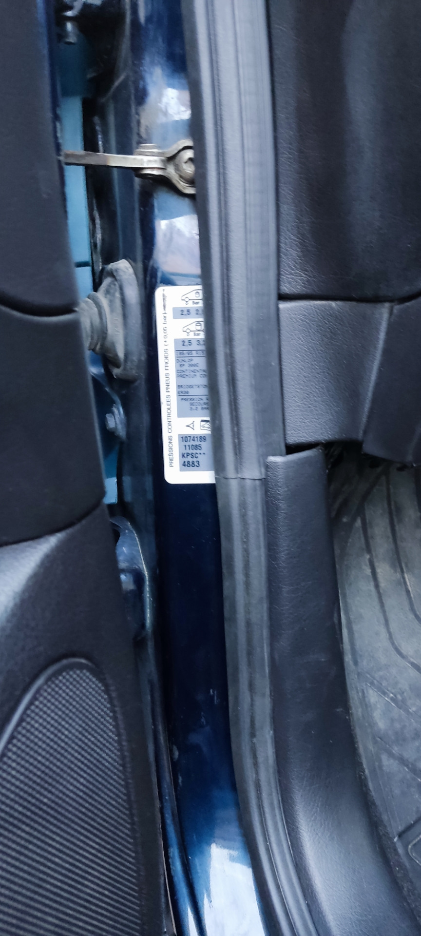 Уплотнитель двери — Peugeot 307 SW, 1,6 л, 2006 года | своими руками ...