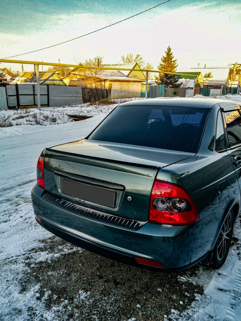 Правильное тонирование задних фонарей — Lada Приора седан, 1,6 л, 2009 года  | аксессуары | DRIVE2