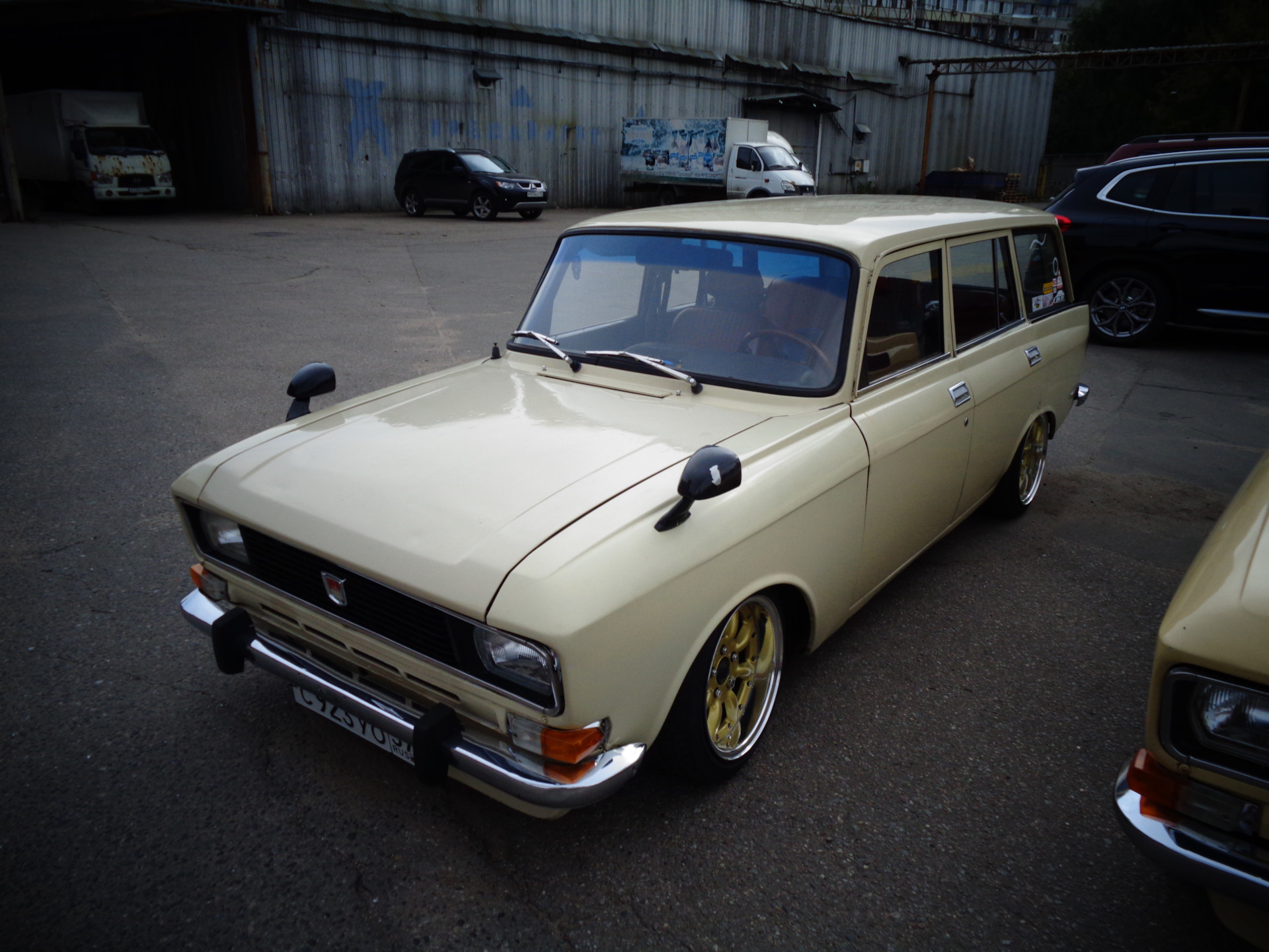 Lower only. Москвич Управляй историей. Only Low