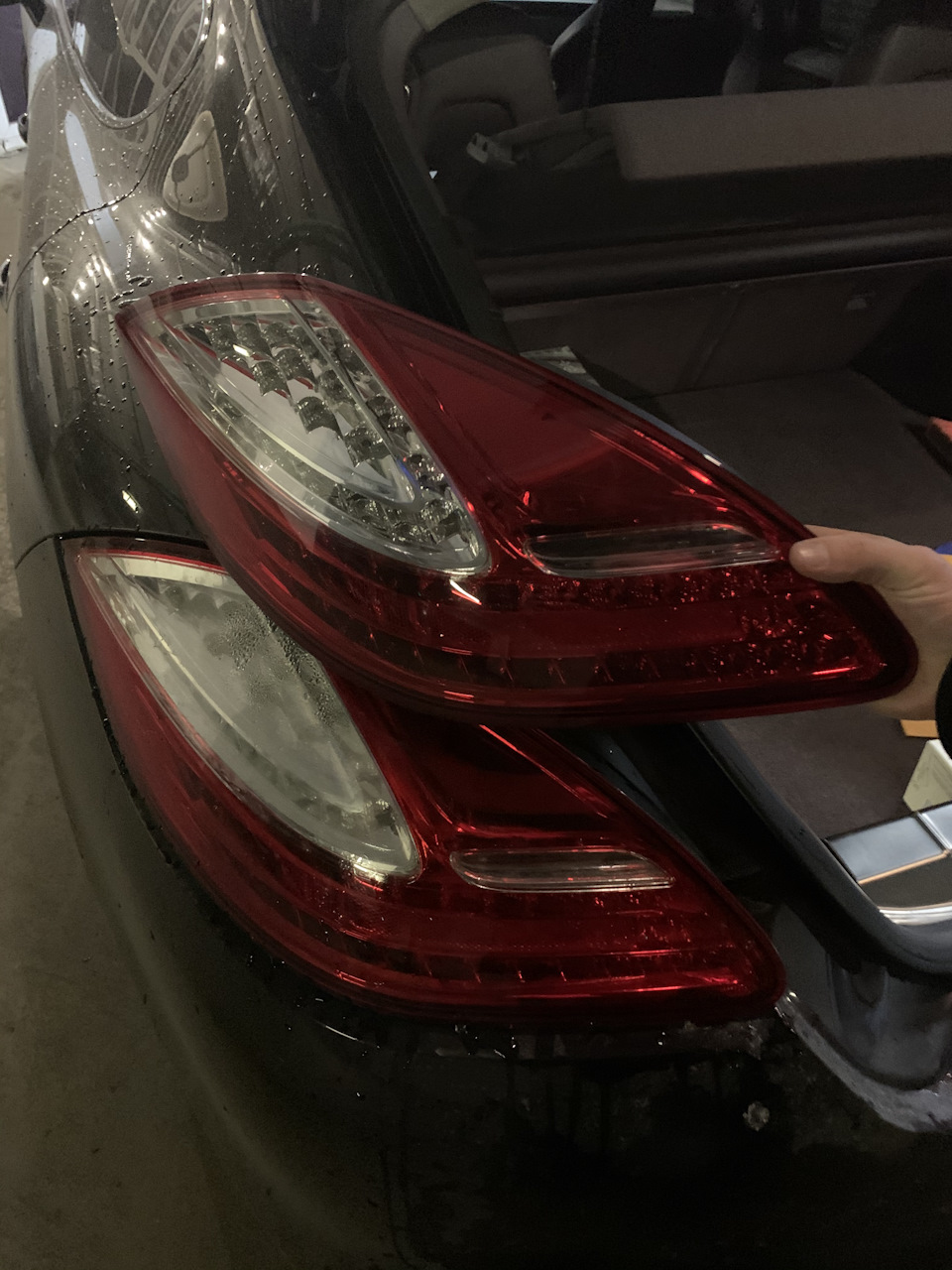 Запотела Фара 🤔 — Porsche Panamera (1G) 970, 4,8 л, 2012 года | визит ...