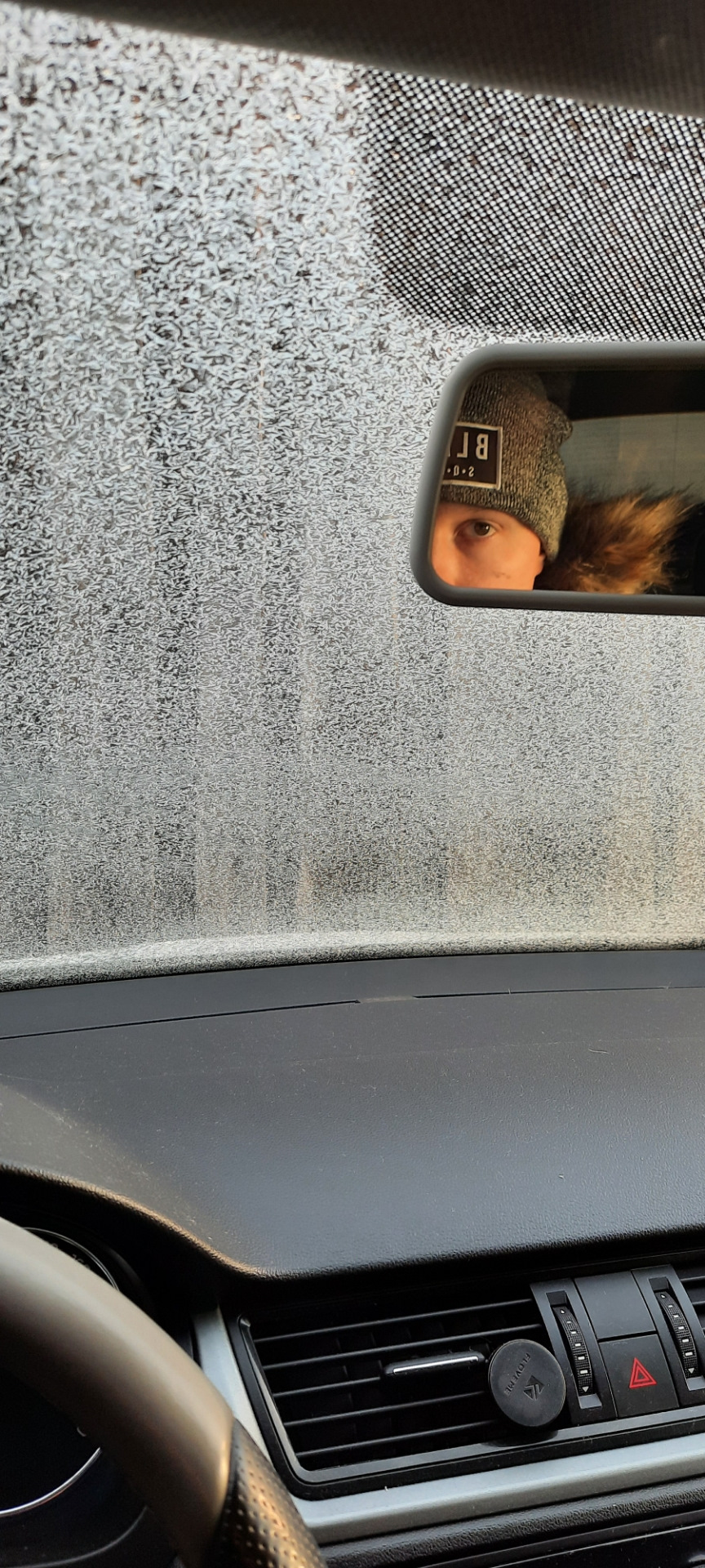 Помогитееееее бедаааа стучит двигатель 8ми клапанный — Lada Приора ...