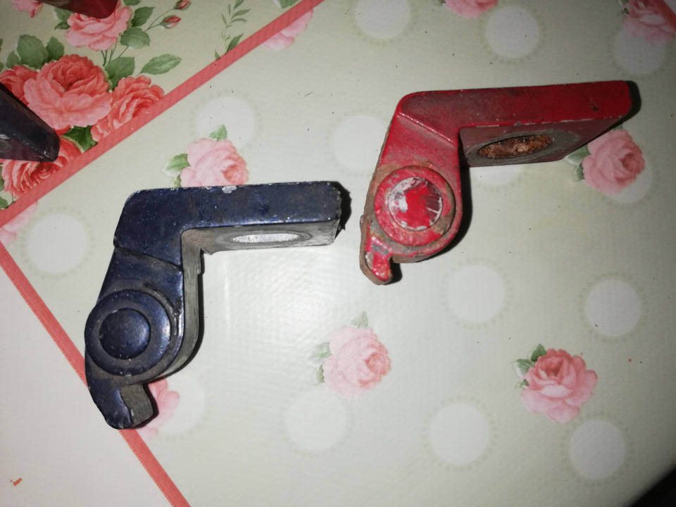 Дверные петли Пассат Б3 — Б4 — Volkswagen Passat B4, 2 л, 1995 года ...