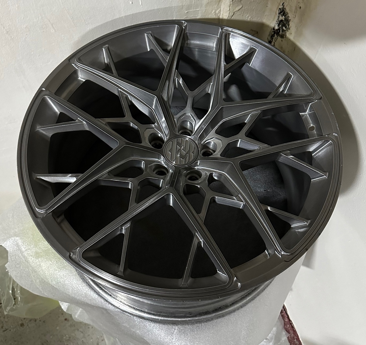 41. Кованые диски Power Wheels R21 на BMW X5 G05. — BMW X5 (G05), 3 л ...