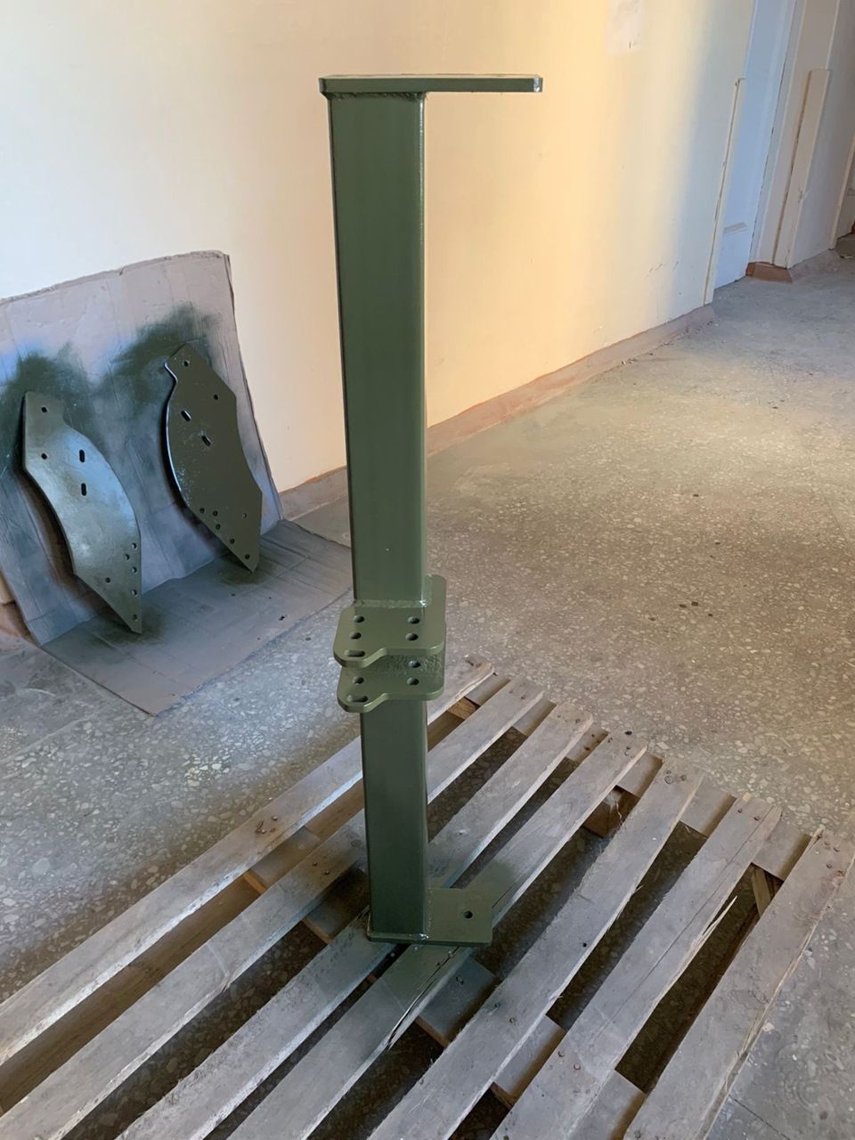 покрашена двумя слоями в цвет — Mitsubishi L200 (5G)