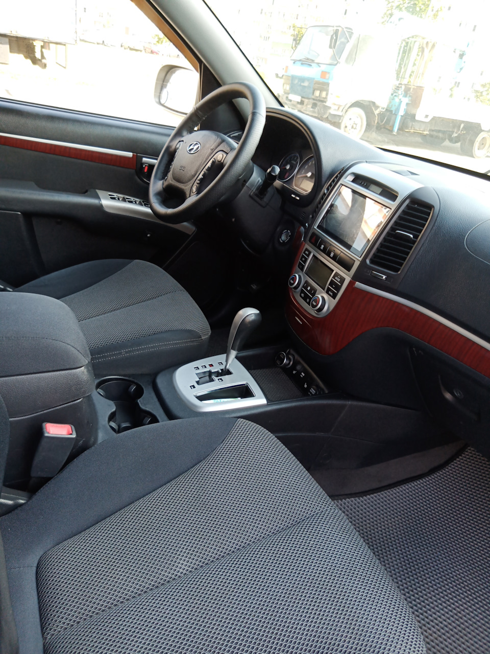 Photo from the logbook Hyundai Santa Fe (2G)