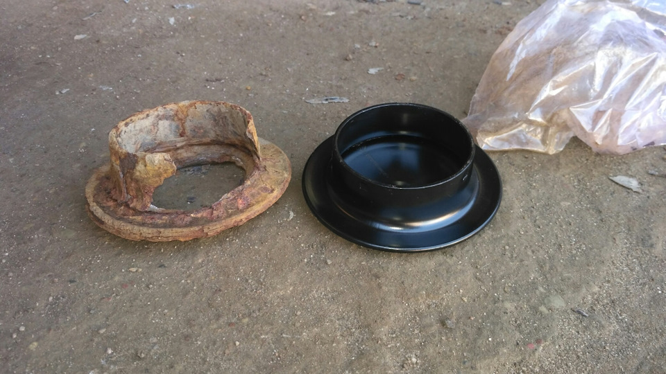 Чашка задней пружины. Чашка задней пружины ваз 2101. Чашка задней пружины 2101. Чашка задней пружины ваз 2101. Чашки под пружину ваз 2101 заднюю.