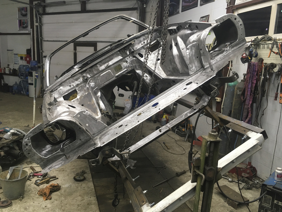 Подкапотное пространство завершено! )) — Jaguar XJS, 5,3 л, 1991 года ...