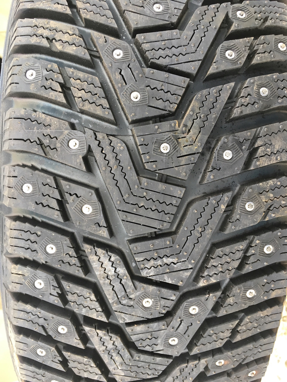 Hankook winter i pike. Hankook Winter i Pike rs2. Hankook Winter i*Pike rs2 w429. Ханкук Винтер i Pike rs2 452. Hankook Winter i Pike rs2 w429 205/55 r16 91t.