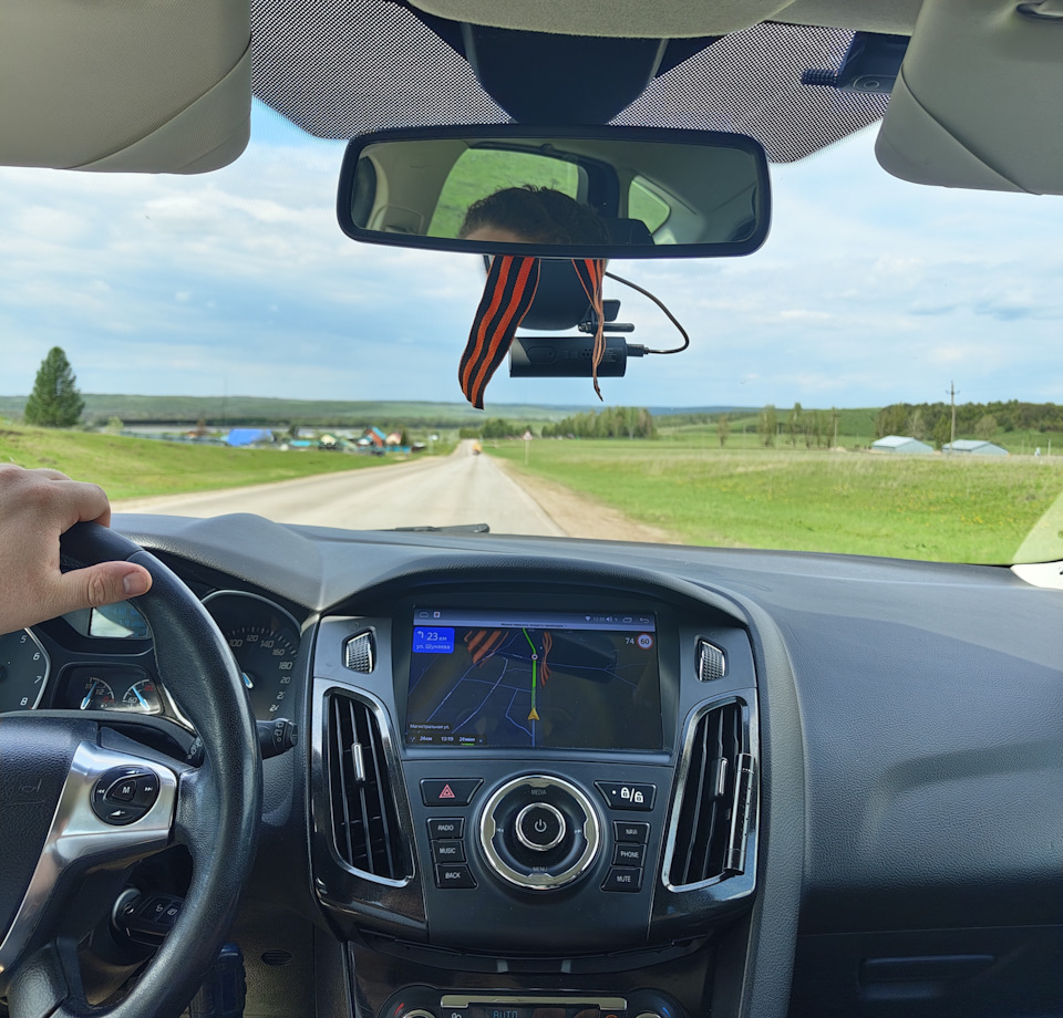 Погода летная, за бортом + 24 гардуса. — Ford Focus Hatchback III