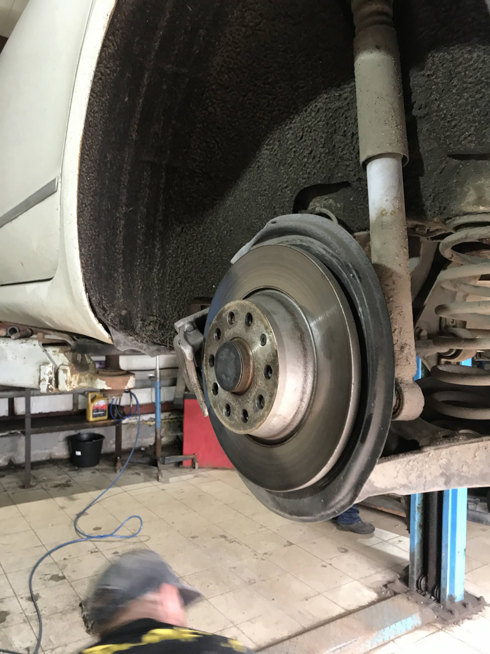 Старая ступица — Skoda Superb Combi (Mk2)