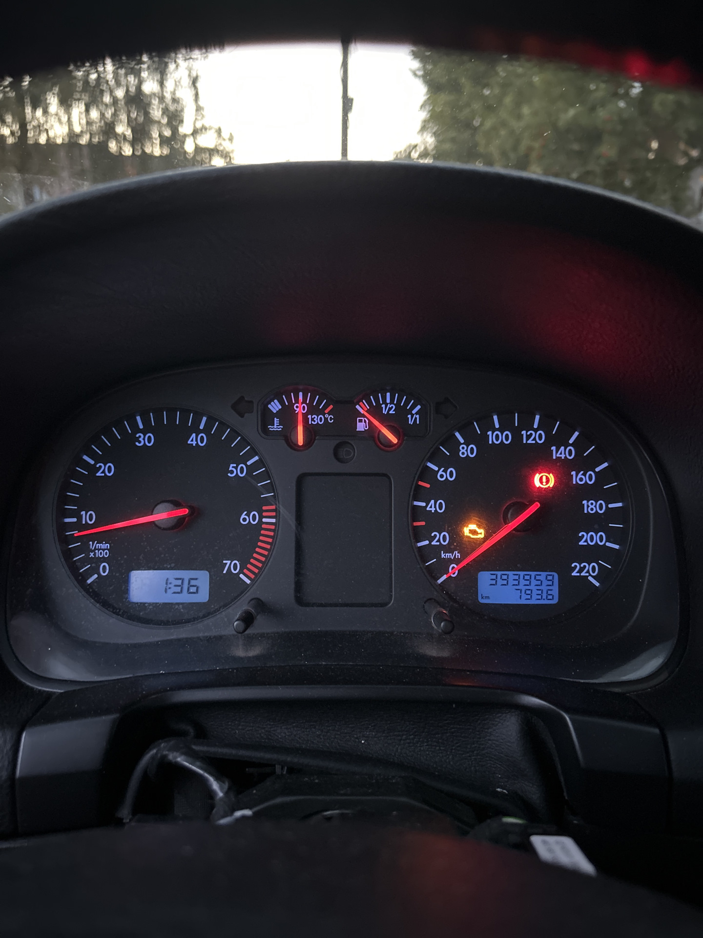 Датчик бензонасоса. — Volkswagen Golf Mk4, 1,4 л, 2002 года | поломка ...