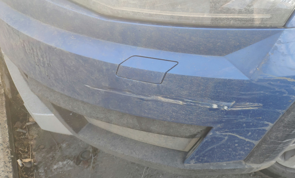 Посоветуйте, где удалить царапины и покрасить бампер — Skoda Octavia ...