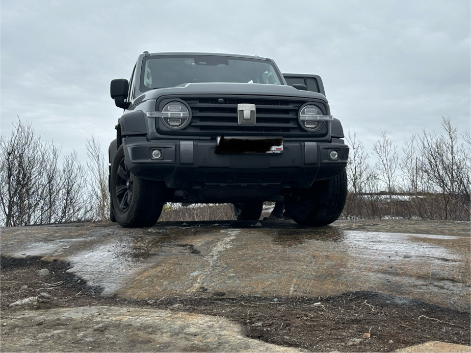 Чай и бутерброды в теплую пасмурную погоду — Tank 300
