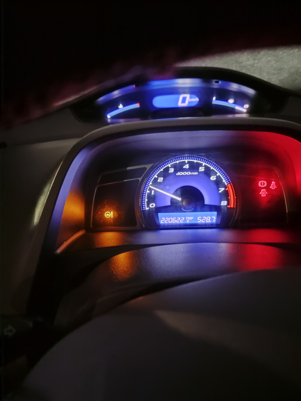 Фото в бортжурнале Honda Civic 4D (8G)