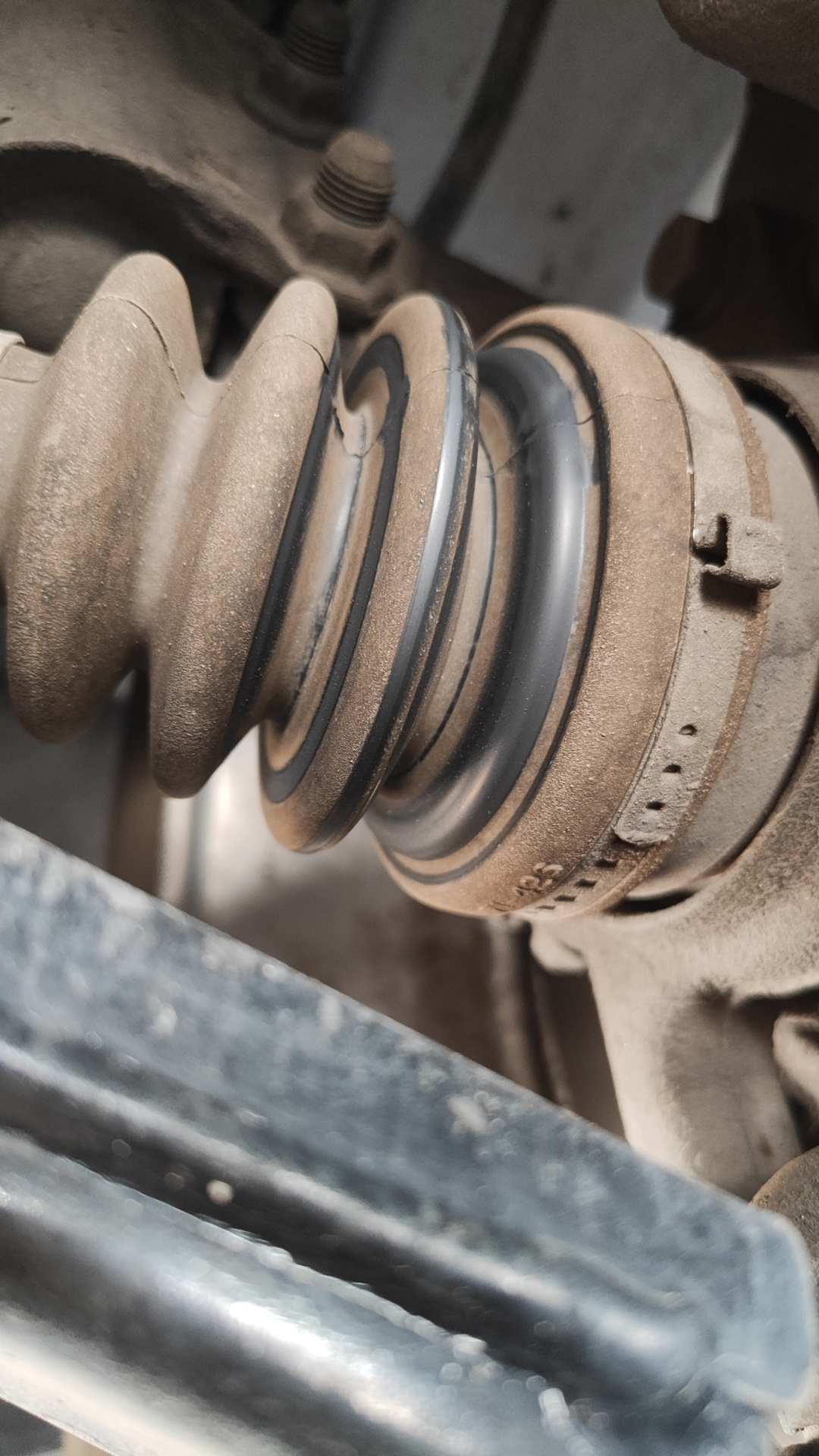 Замена наружного шруса ASVA KACDA46 — KIA Ceed (1G), 1,6 л, 2011 года ...