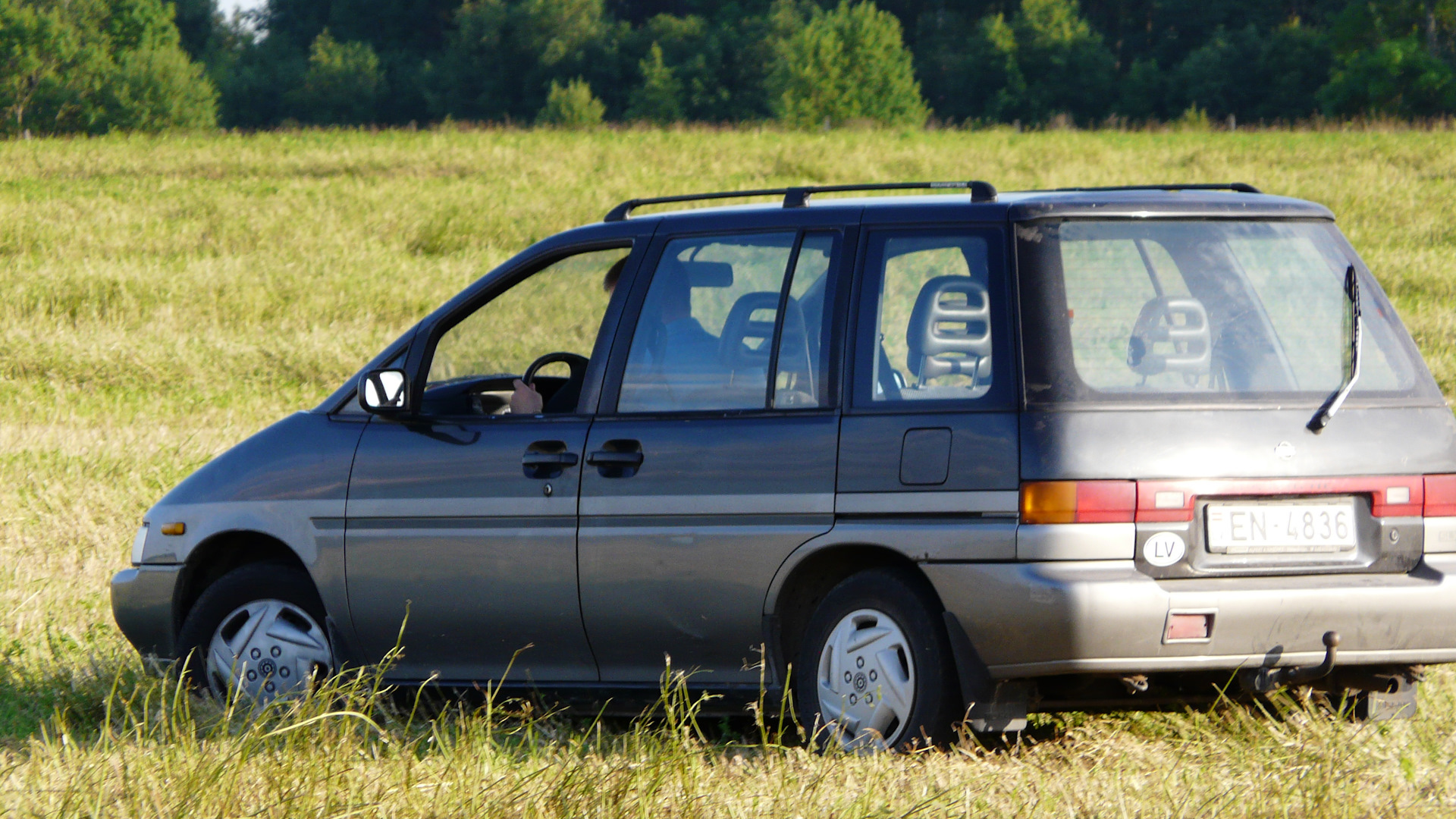 Ниссан прерия м11. Nissan Prairie, 1985. Nissan Prairie 1991. Nissan Prairie 1988. Ниссан прерия 2002 год.