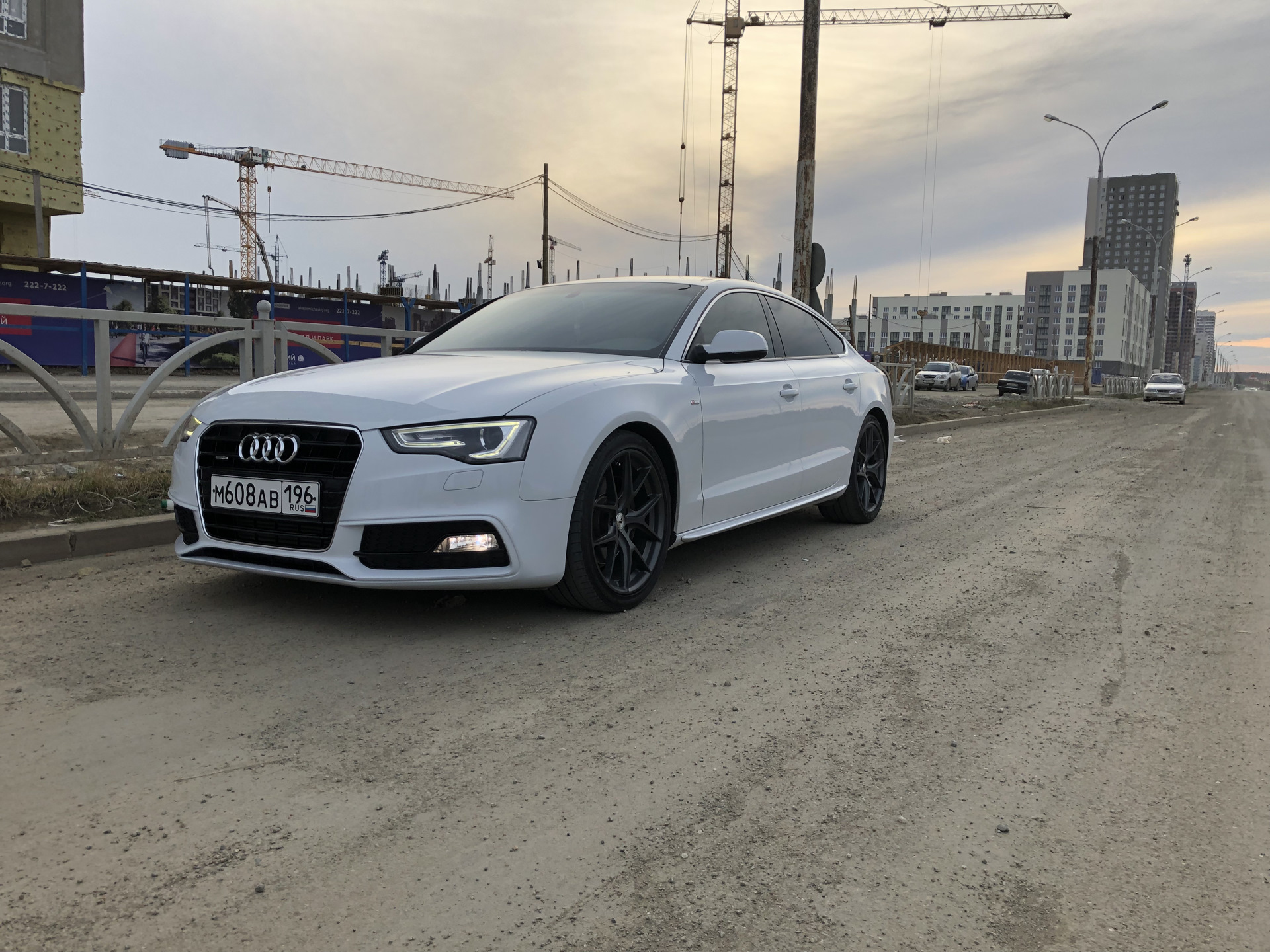 Roma a5 white