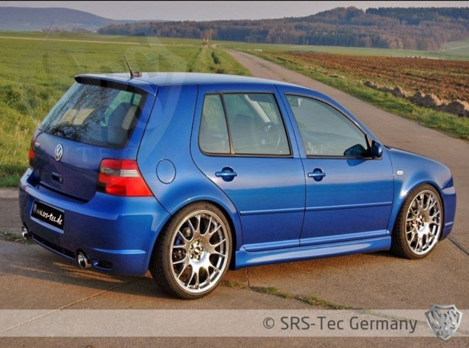 Volkswagen Golf 4 r32 4 Door