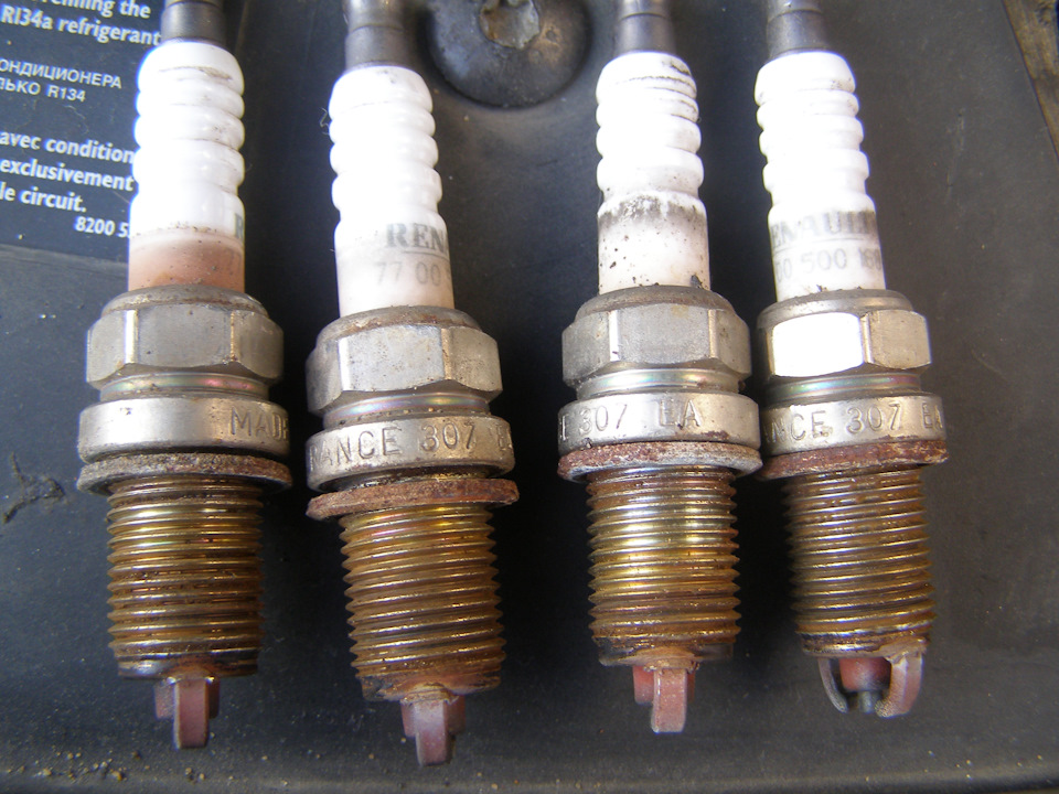 Фото в бортжурнале Renault Sandero 1G