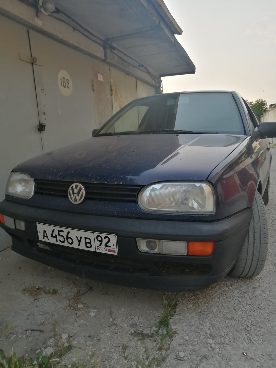 Дефлектор на капот + просто фото машины — Volkswagen Golf Mk3, 1,9 л, 1994  года | наблюдение | DRIVE2