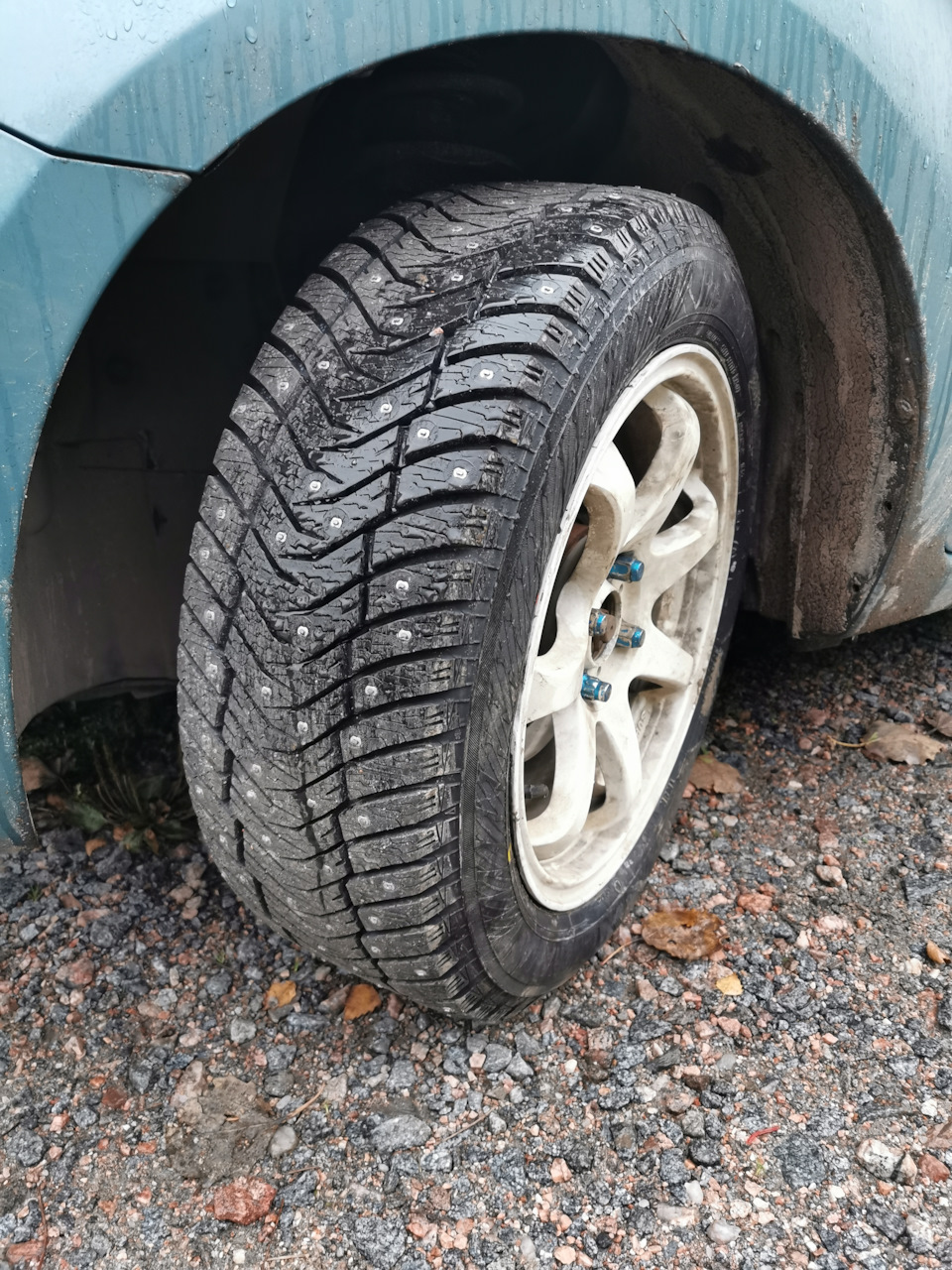 Йокогама на зиму, Сход-развал — Nissan Cube III, 1,5 л, 2008 года ...