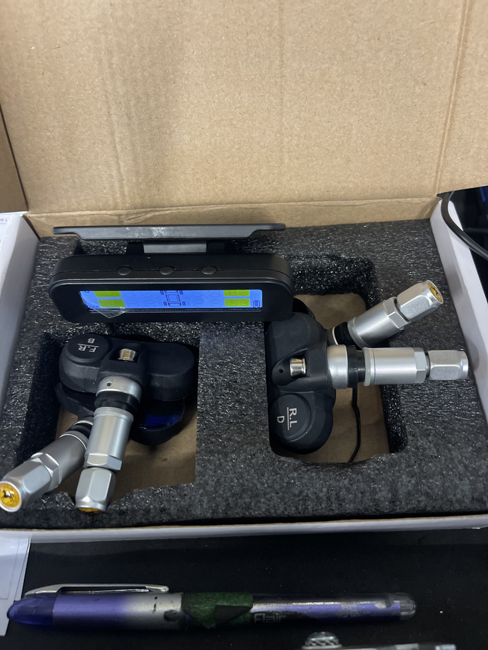 Новая резина Uniroyal Tiger paw — Subaru Outback (BR), 2,5 л, 2013 года ...