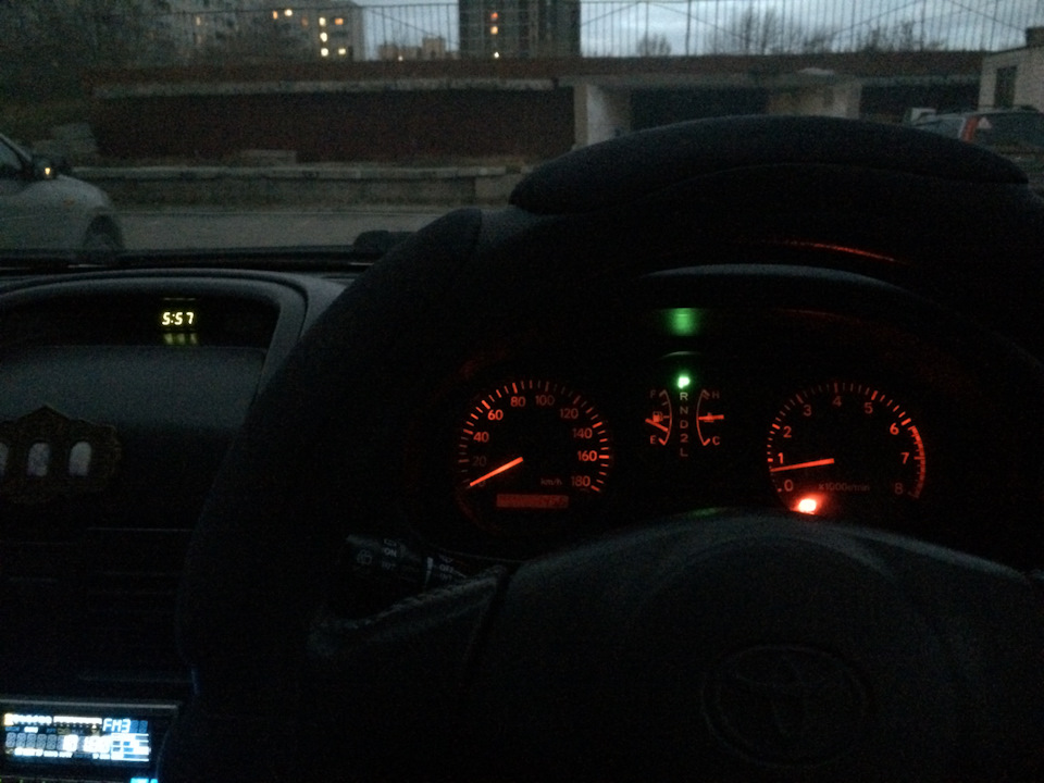 Фото в бортжурнале Toyota Caldina (210)