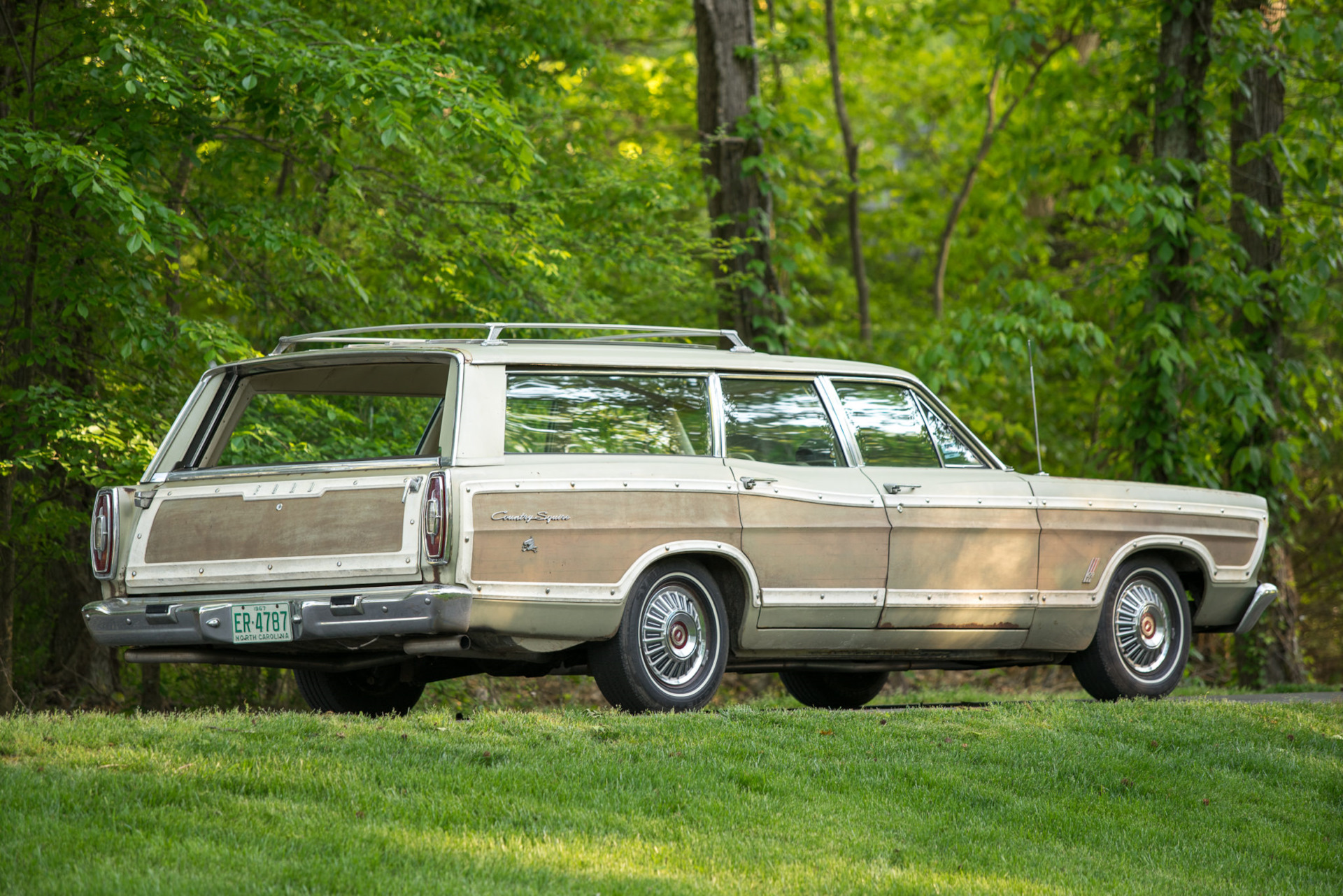 Ford Country Squire Station Wagon 1967