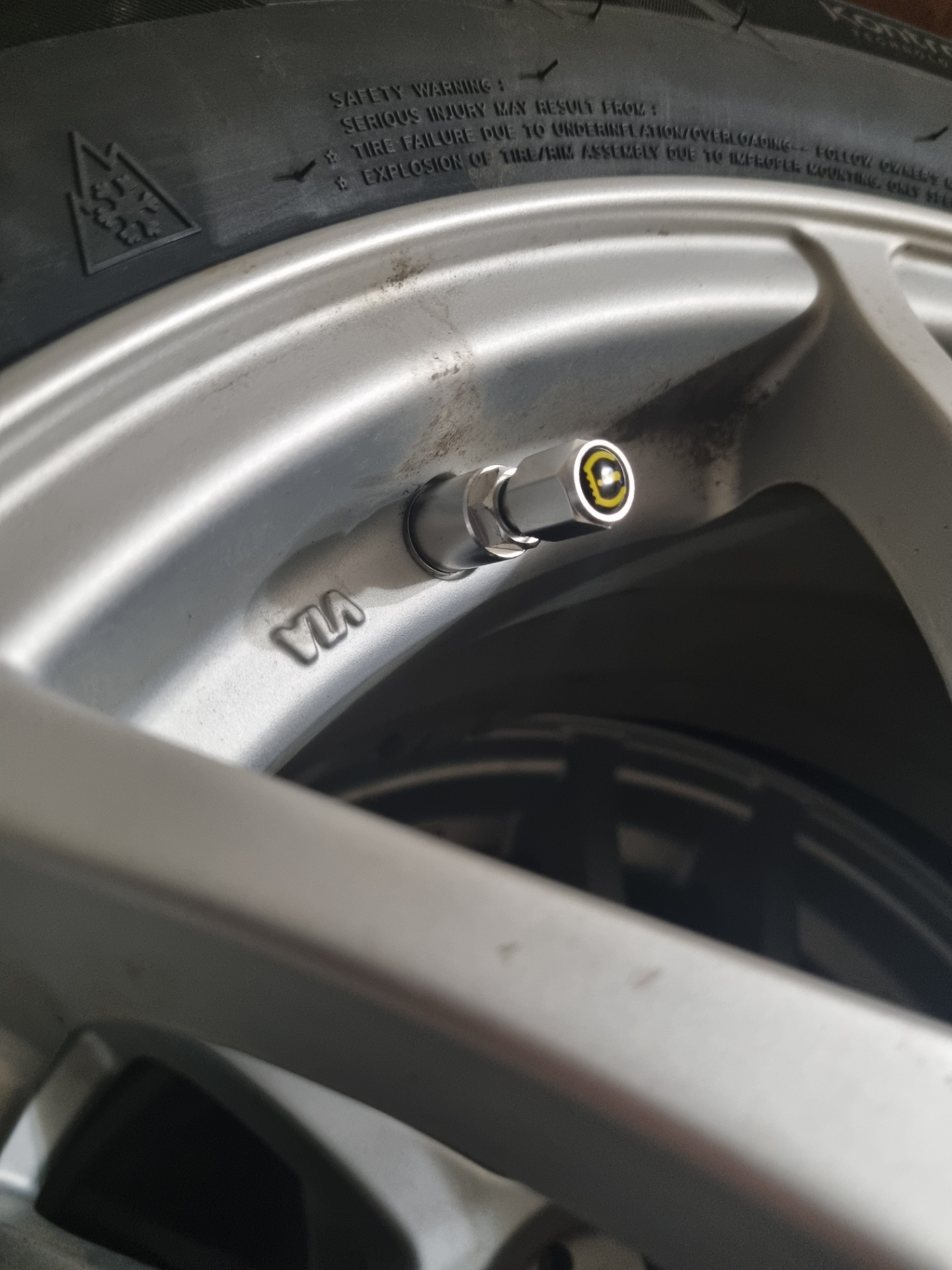 Подготовка зимних колес. Датчики + перешиповка — KIA Rio (4G), 1,6 л ...