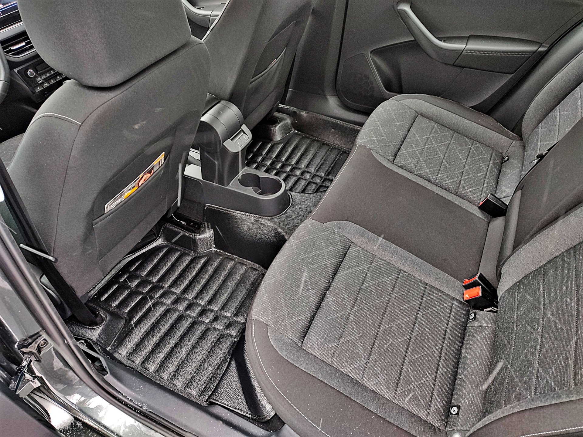 5D коврики LAJI для Volkswagen Polo Liftback — Volkswagen Polo liftback ...