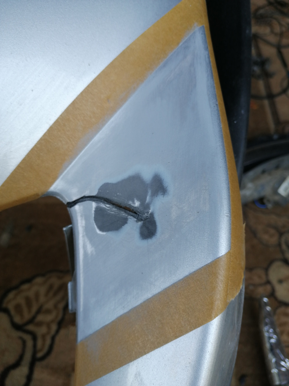 Трещина в бампере. — Geely Emgrand 7, 1,8 л, 2018 года | своими руками ...